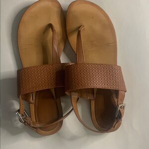 Kalvin Klein Women’s Brown Leather Toe-Post Sandals